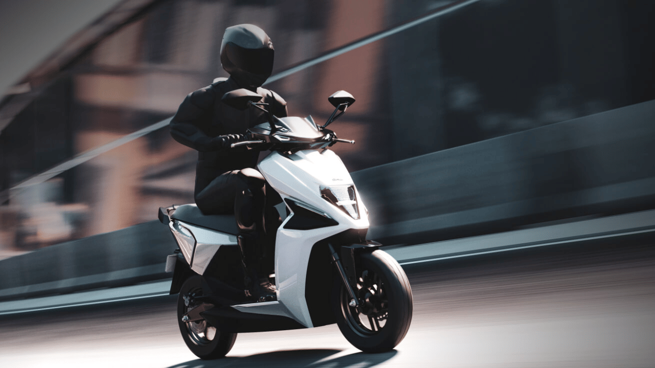 simple one first electric scooter roll out from simple vision 1.0, know motor battery range and launch details