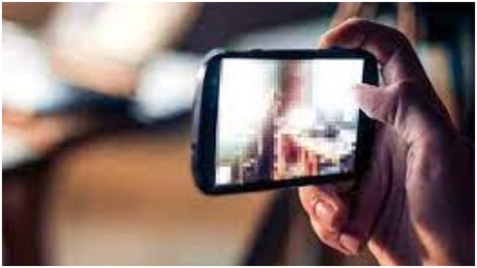 Cyber thugs using profile photo for fraud