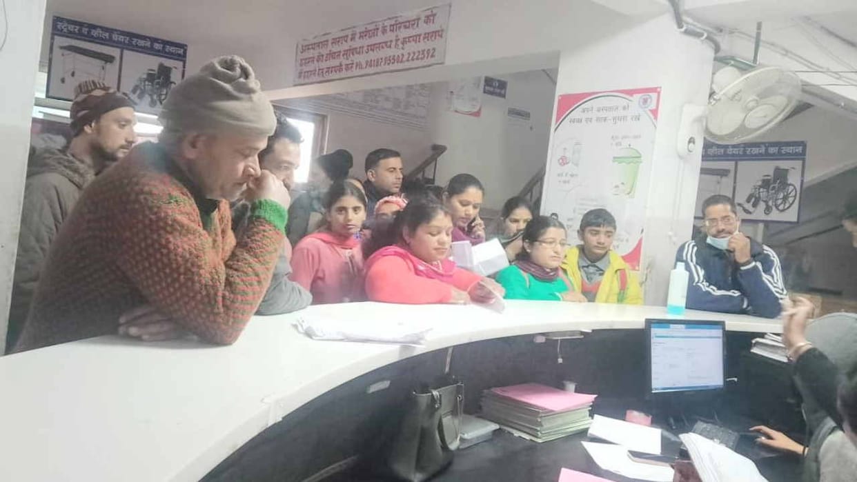 After the sudden death of the woman, the whole village reached to get anti-rabies vaccine