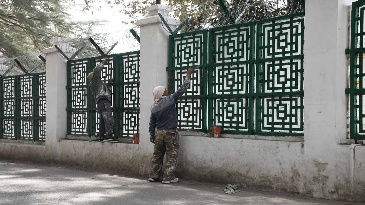Himachal Congress govt: No money for the public, money showered on the mansions and offices of the honorable