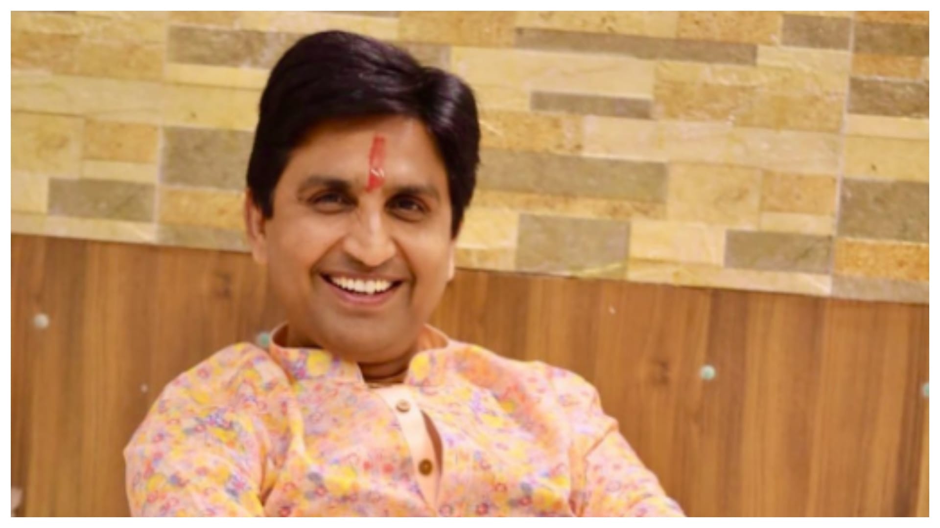 Kumar Vishwas Birthday: Know About popular poets career struggle and Life Story