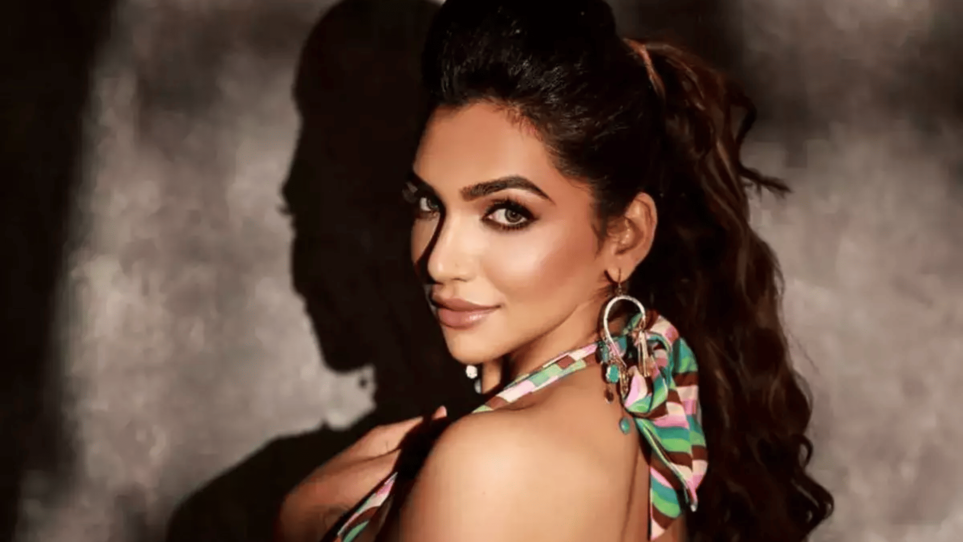 Bigg Boss Ex Contestant And Actress Kriti Verma Reacts On Being Named In 263 Crore Tds Scam Chargesheet