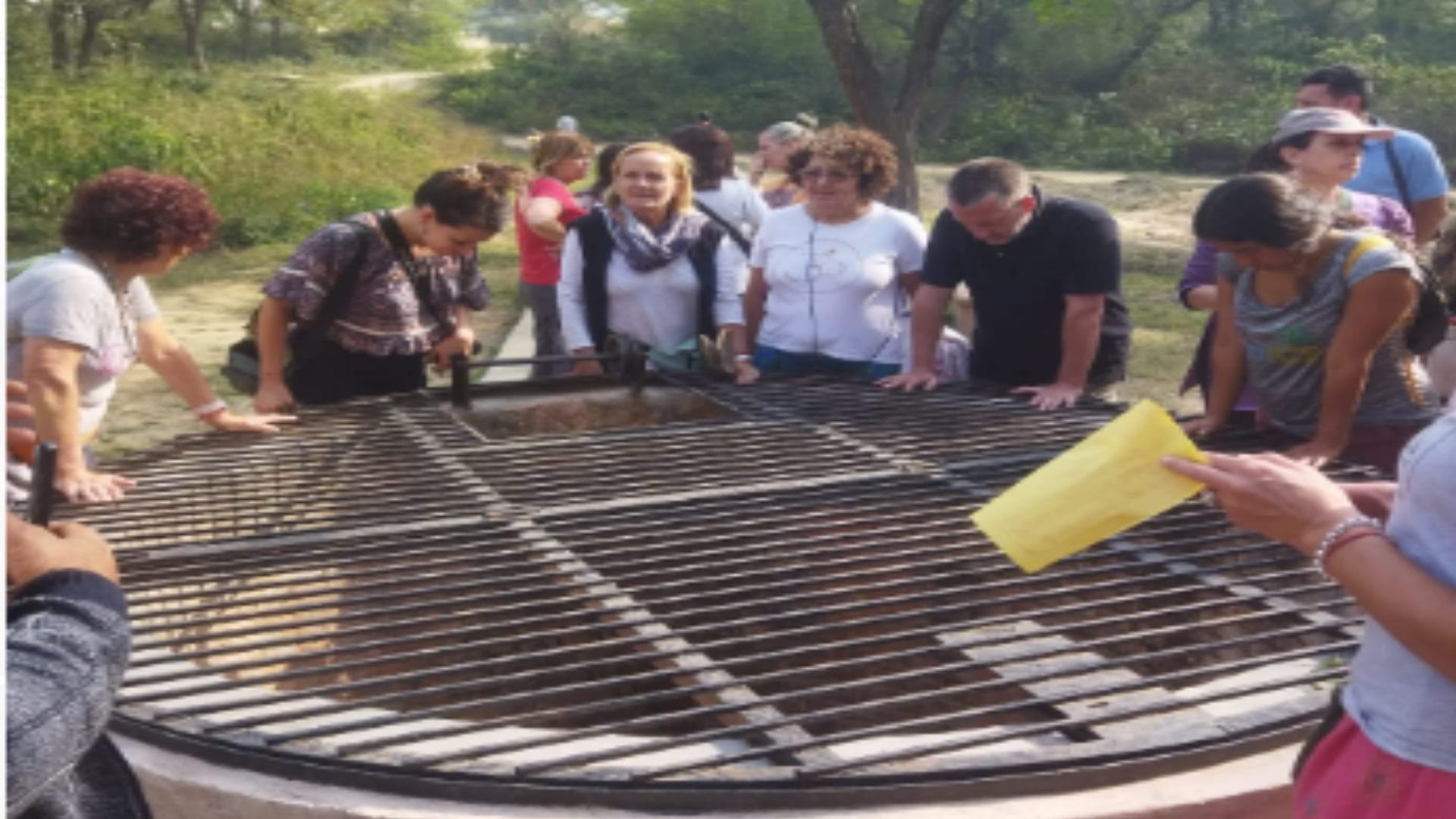 Meerut: A group of tourists reached Hastinapur from Argentina and knowing history said India is the great