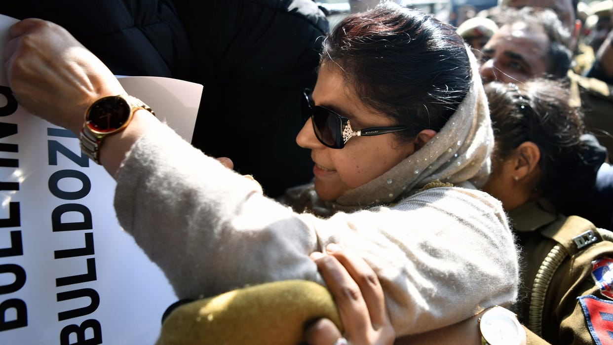 J-K anti-encroachment drive: Police stop Mehbooba's protest march to Parliament