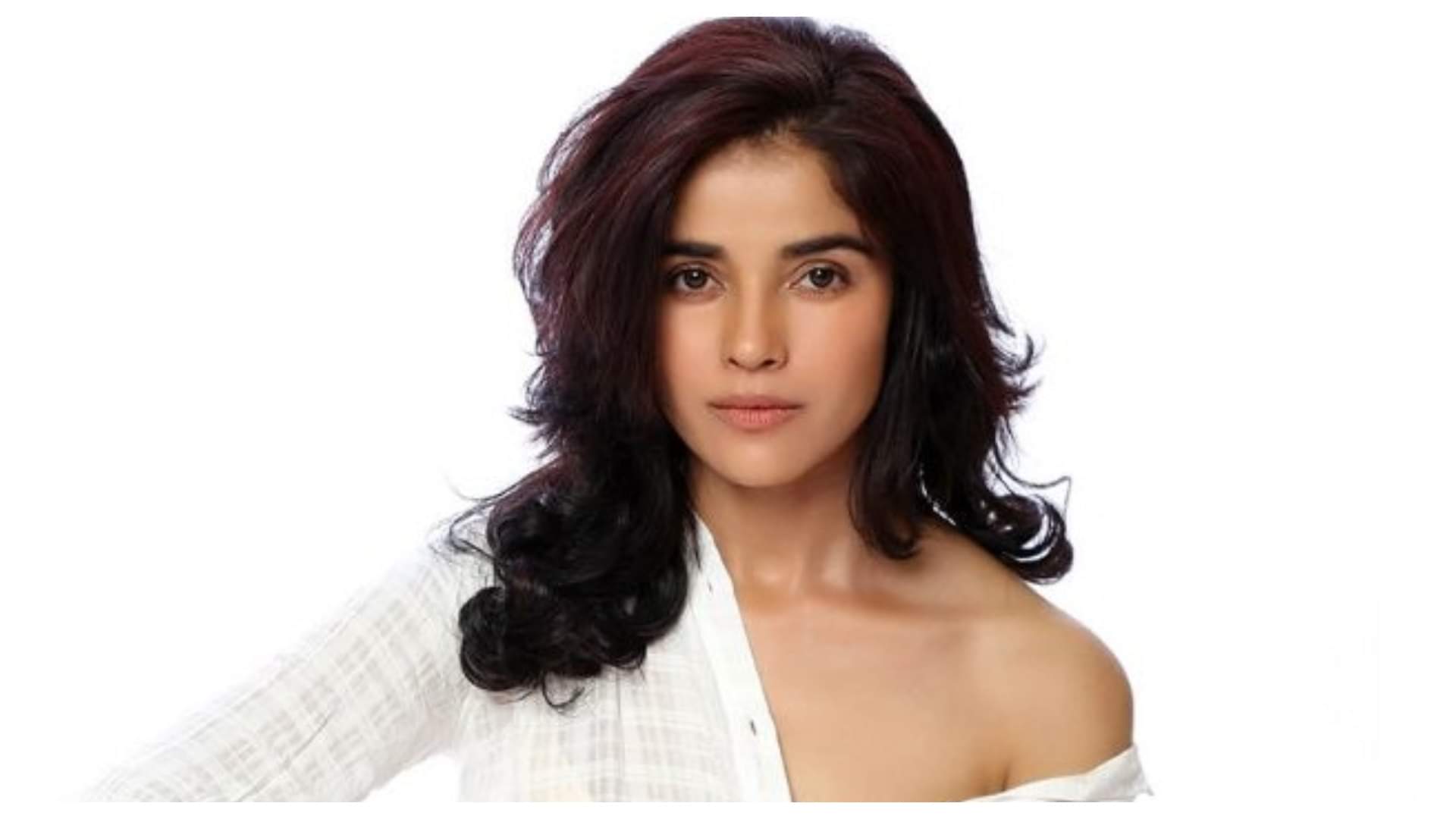 Pia Bajpai: Know about Lost Laal Rang Mirza Juuliet Movie Actress Life Career and struggle