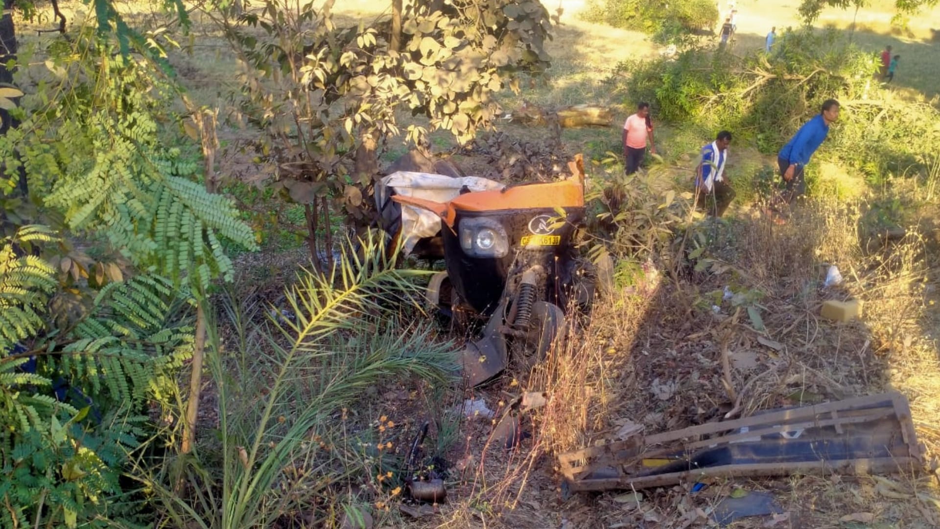five school students killed, seven injured in truck-auto collision in kanker