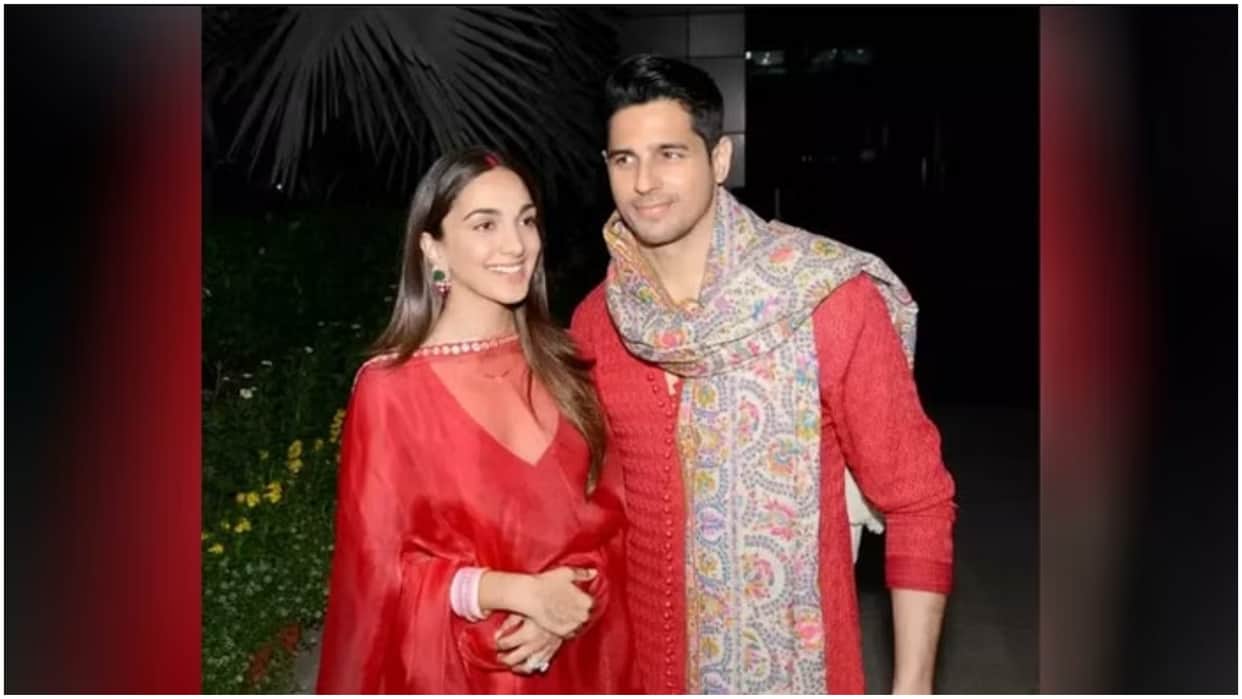 Sidharth Malhotra Kiara Advani grand welcome in delhi home couple danced on dhol video goes viral