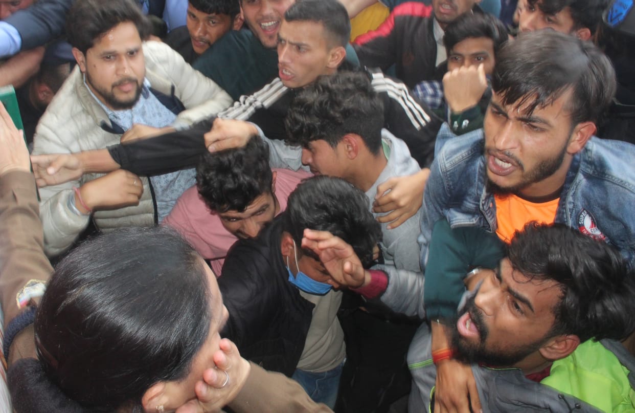 Dehradun Unemployed Youth protest Hearing on bail of youths including Bobby Panwar today