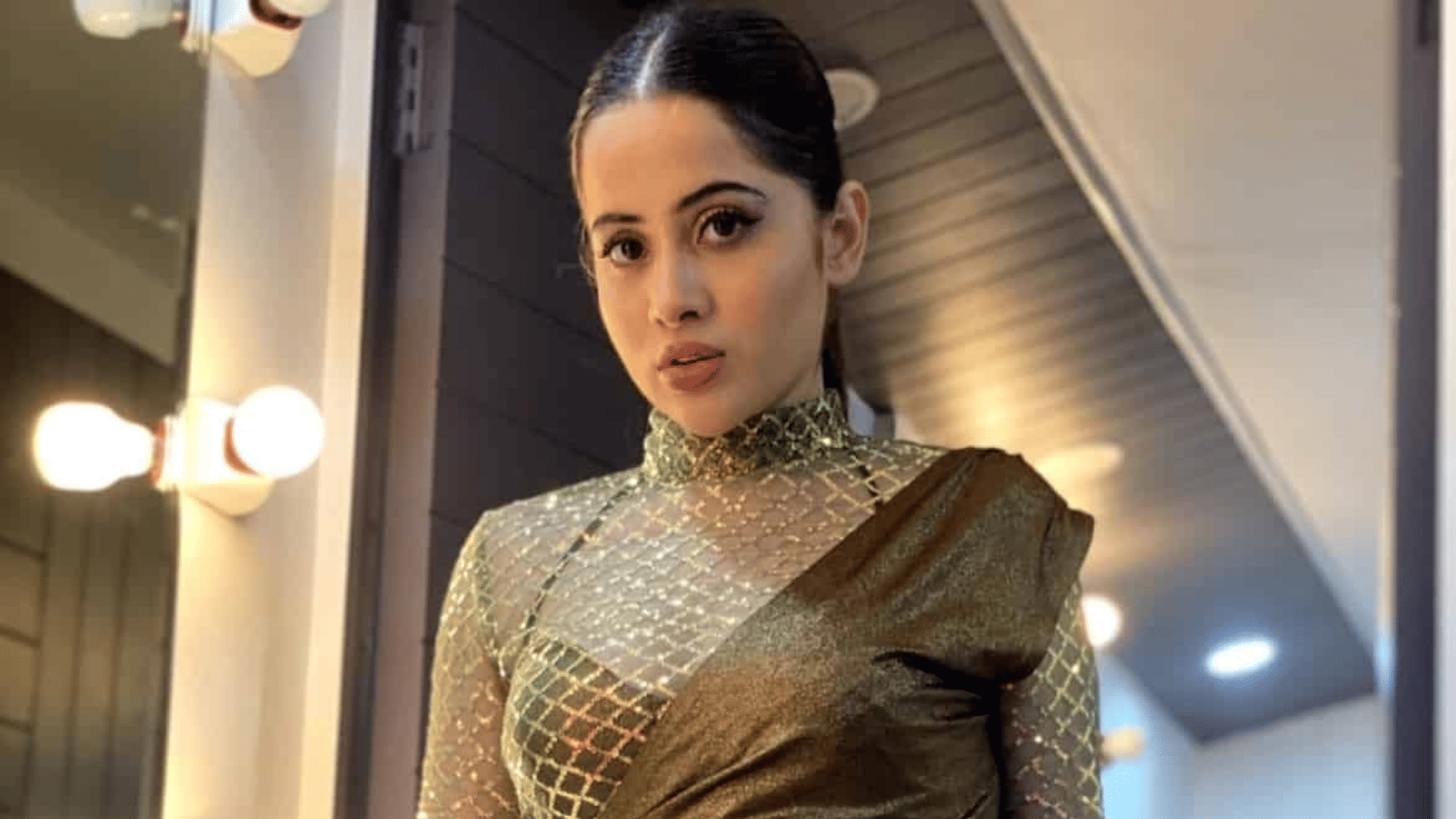Uorfi javed Got Death Threat Actress Claim on Social Media Know more Details here