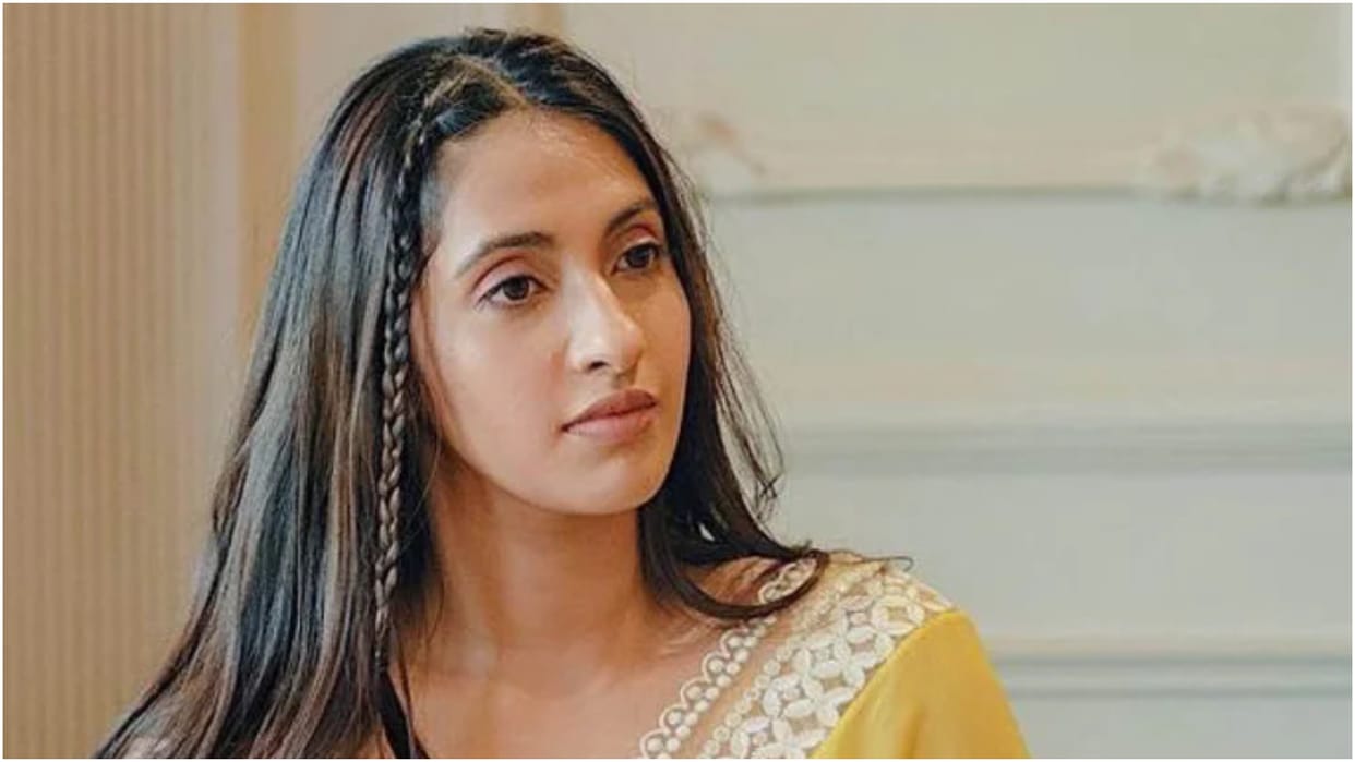 Akansha Ranjan Kapoor Dating Mr and Mrs Mahi Director Sharan Sharma Know Details In Hindi