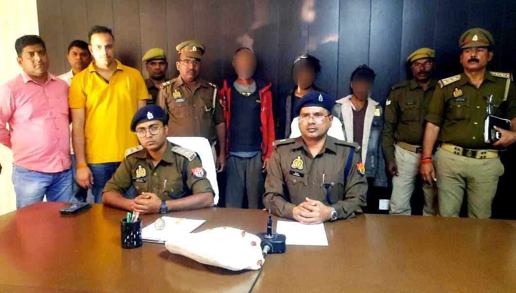 Wachar murder case busted in mirzapur son killed father for illegal relations with his wife