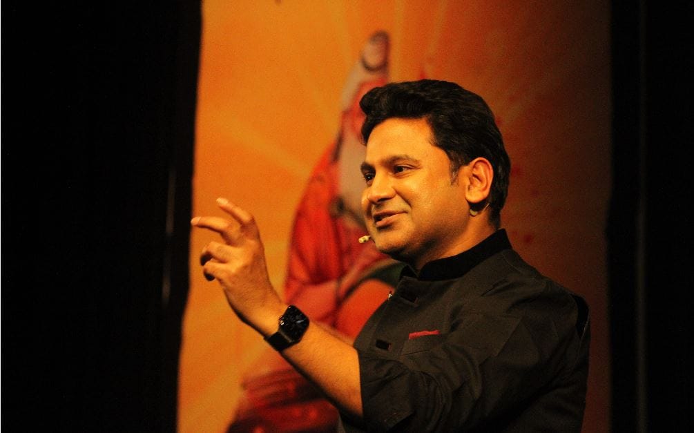 Comment on Ramcharit Manas is not right Manoj Muntashir said Swami Prasad Maurya marksheet