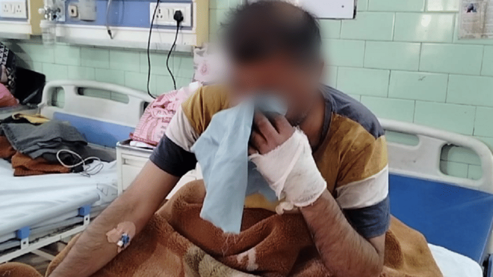 Young man urinating on electric pole got electrocuted in Bareilly