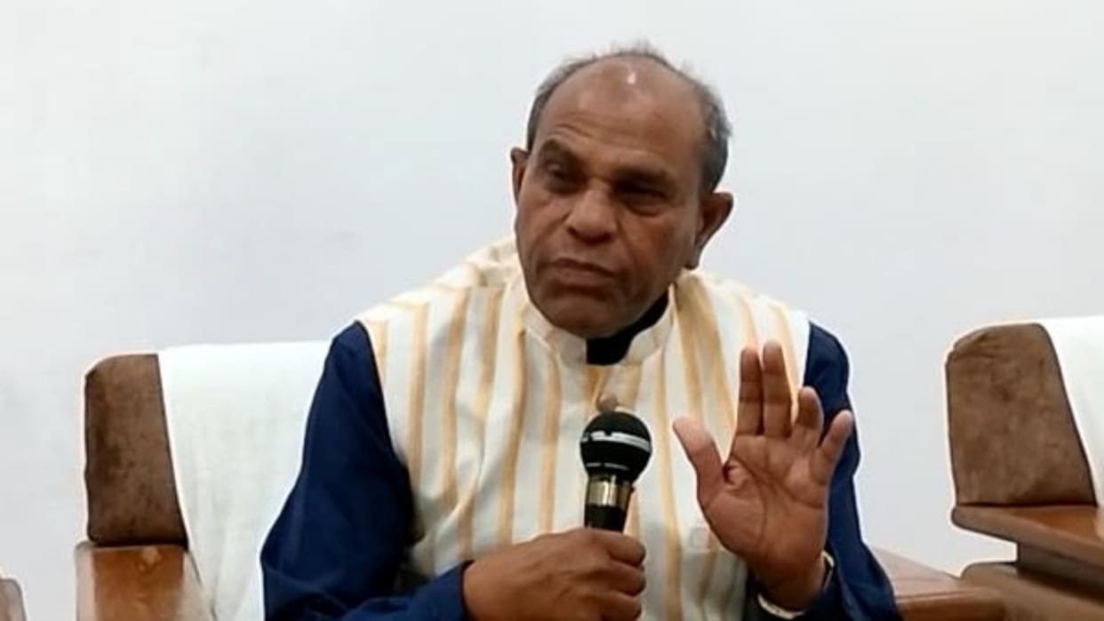 MP Politics Gaurishankar Bisen said Defeating former CM Kamal Nath is not child play