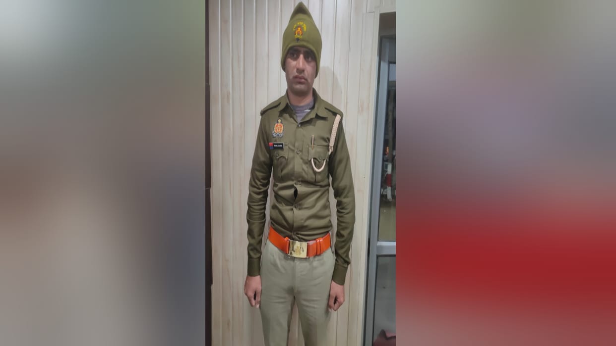 Fake policeman arrested in Bijnor and phantom bike recovered