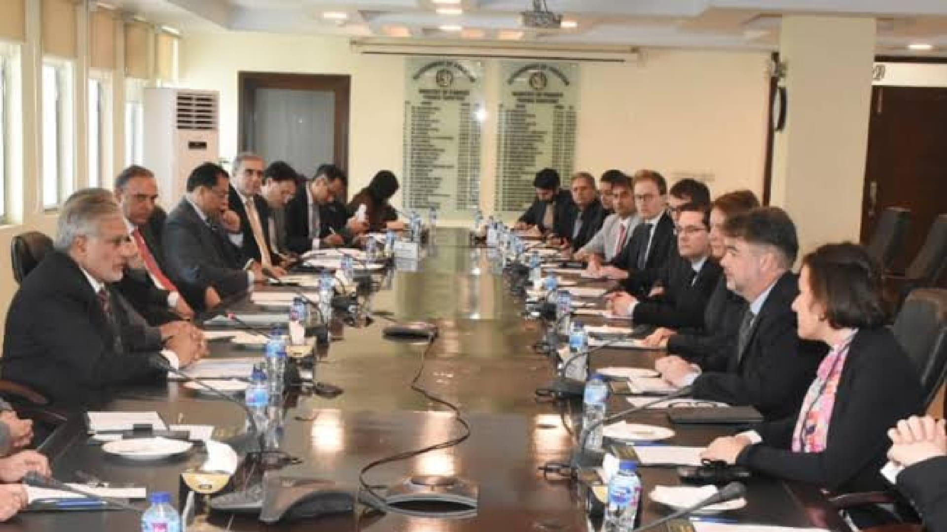 पाकिस्तान आया आईएमएफ का एक प्रतिनिधिमंडल