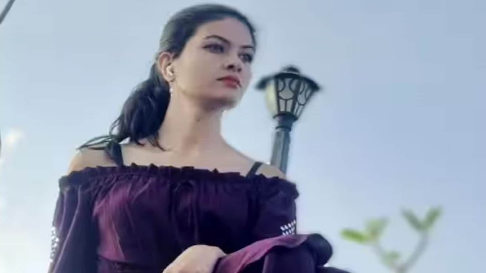 Rajasthan Valentine Week Pooja Singh You Will Stunned to See Her Pictures Who Describe Herself as Wife of Lord