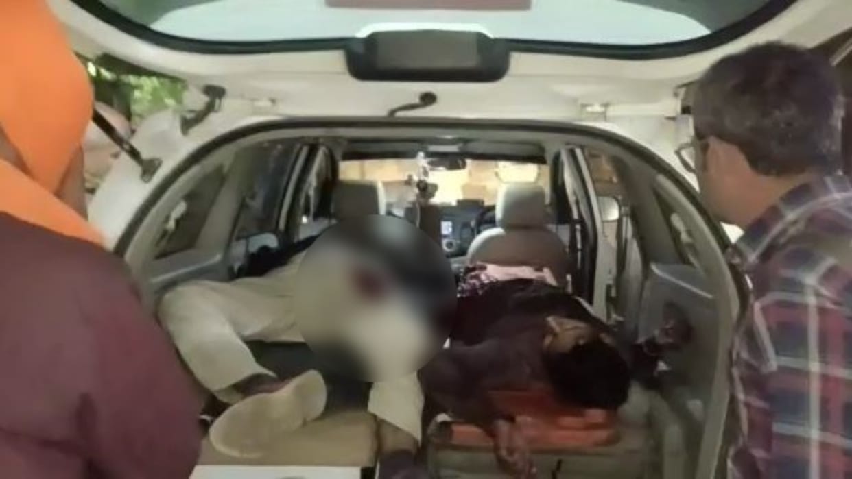 Rajasthan death of two youths after being hit by an unknown vehicle in Sirohi