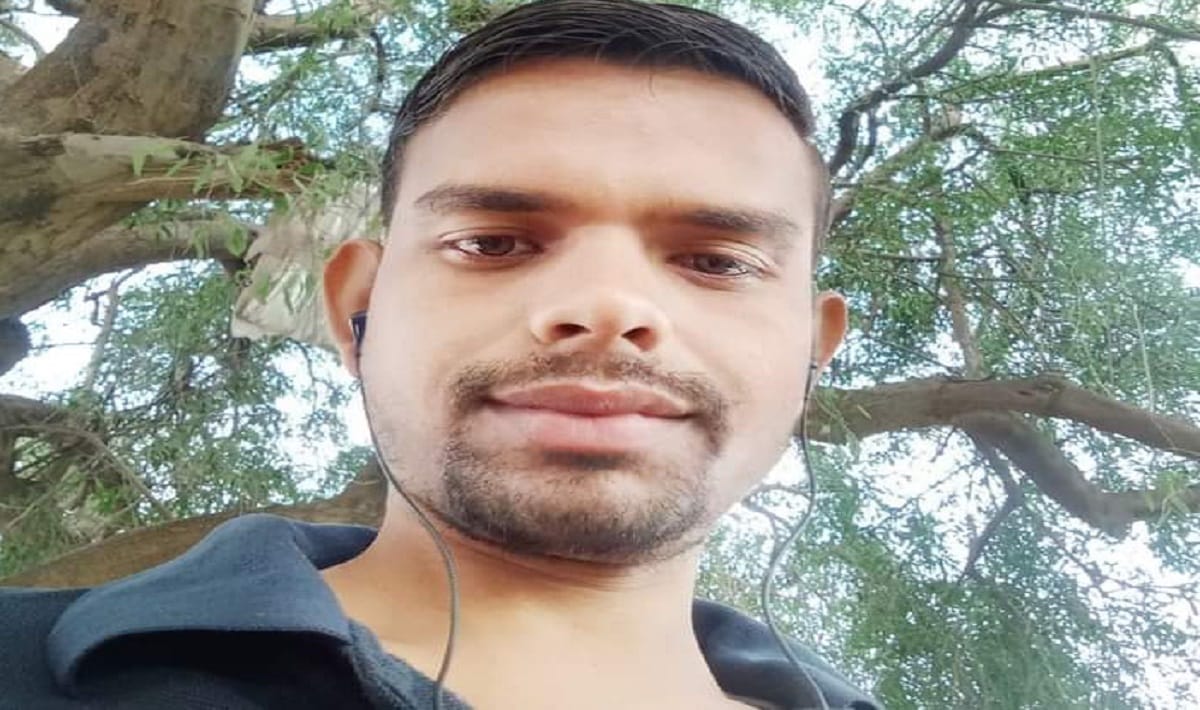 angry youth hanged himself in ballia after his wife went to her maternal home