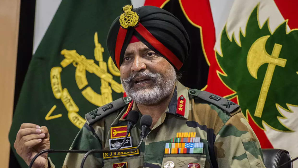 Amit Shahs June 2019 Srinagar visit was to give final touch before Article 370 abrogation Retd Lt Gen in book