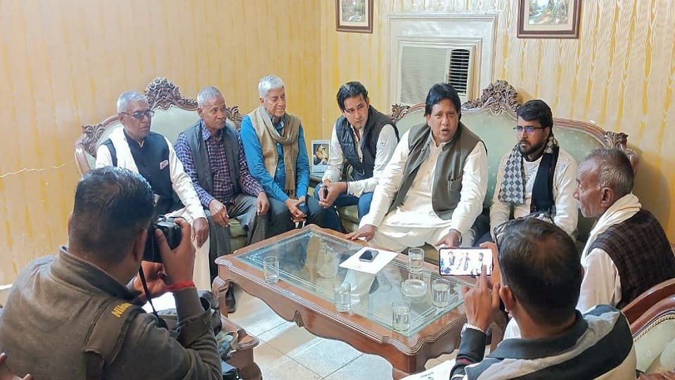 Lok Dal chief Sunil Singh spoke of fighting for the rights of the Pradhans