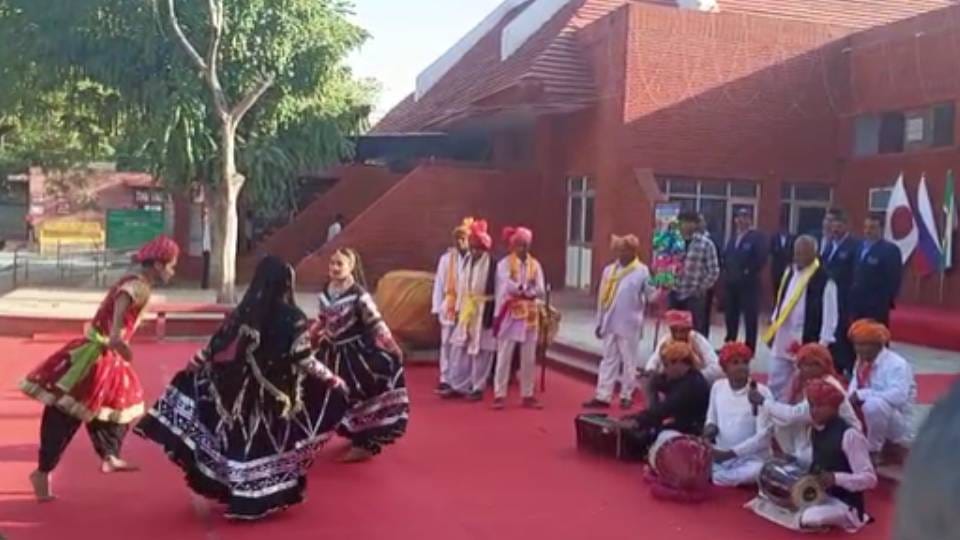 Rajasthani and puppet dances were presented at Shilpgram for guests of G-20 Summit in agra