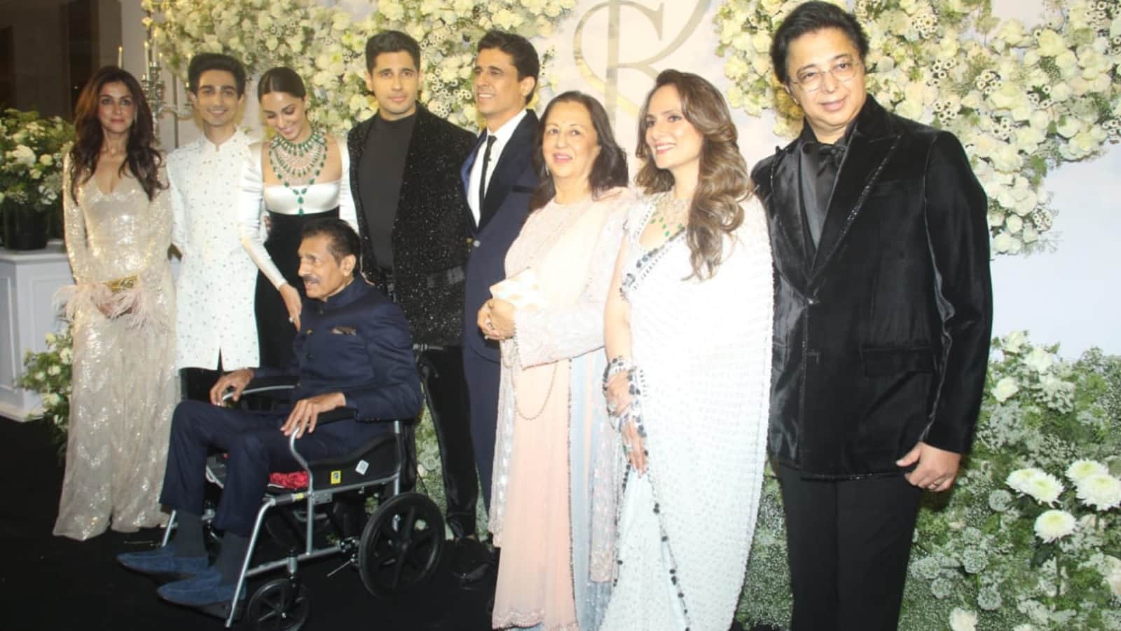 Sidharth malhotra kiara advani wedding reception party in Mumbai updates see couple glamorous pic goes viral