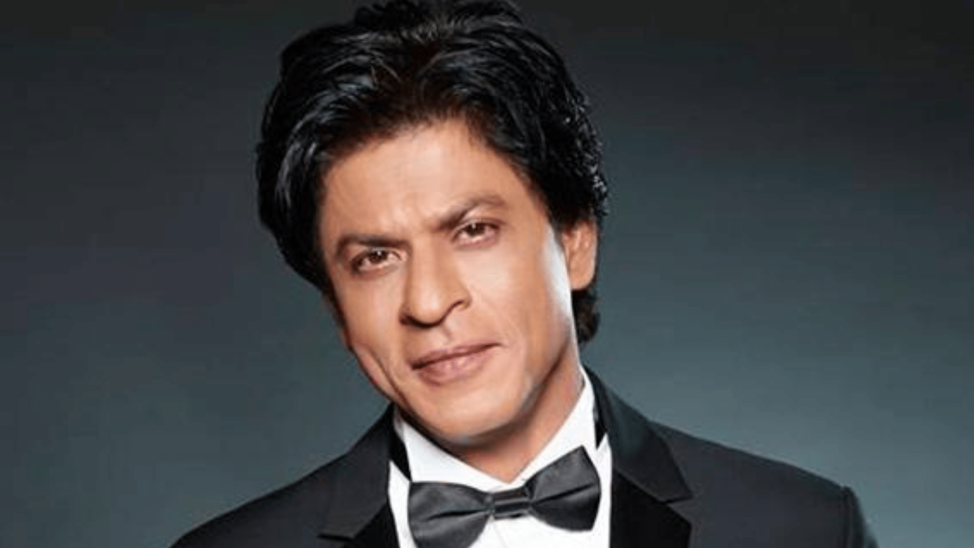 Bollywood Heroes who Played villain role Akshay Kumar Saif Ali Khan Shah Rukh Khan ranveer singh Sanjay Dutt