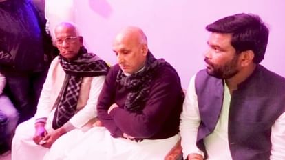 Bihar:शिक्षक की संदिग्ध मौत के बाद सहरसा पहुंचे शिक्षा मंत्री, कहा-मामले की होगी  उच्च स्तरीय जांच - Bihar: Education Minister Reached Saharsa, Said There  Will Be A High-level ...