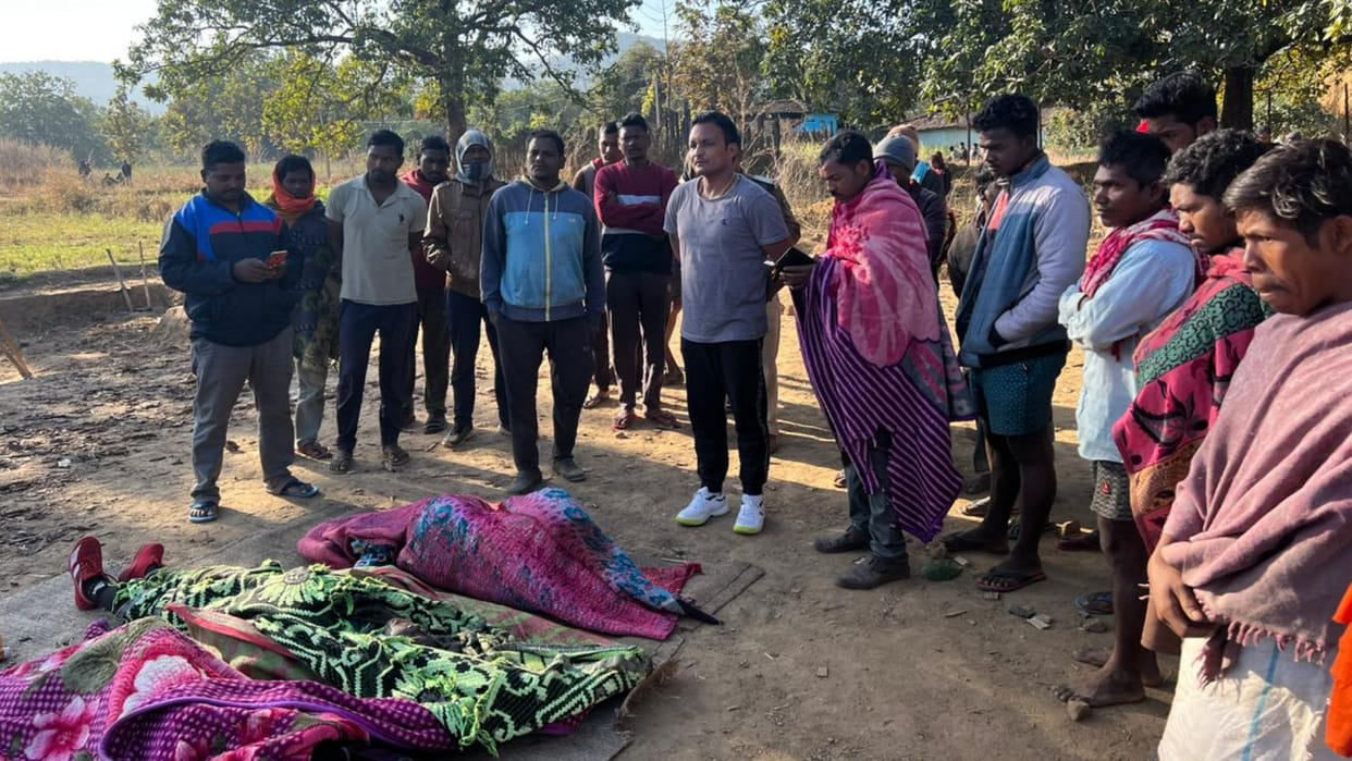Chhattisgarh ambikapur three villagers sleeping on brick kiln died of suffocation