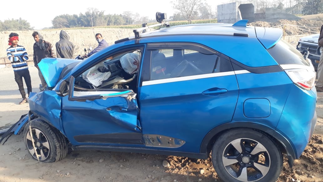 BIHAR: Car returning from marriage crashed in Araria, two including boy's uncle killed, four injured