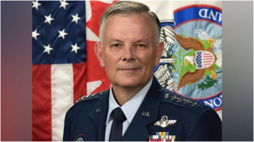 Unidentified Objects In US: Foreign aircrafts seen in America? Military commander said- 'Don't deny'