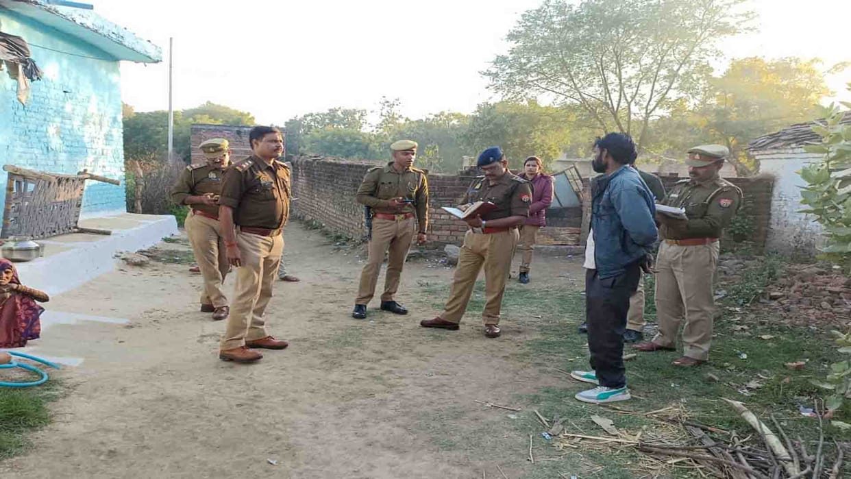 Mahoba: Husband killed his wife with an axe