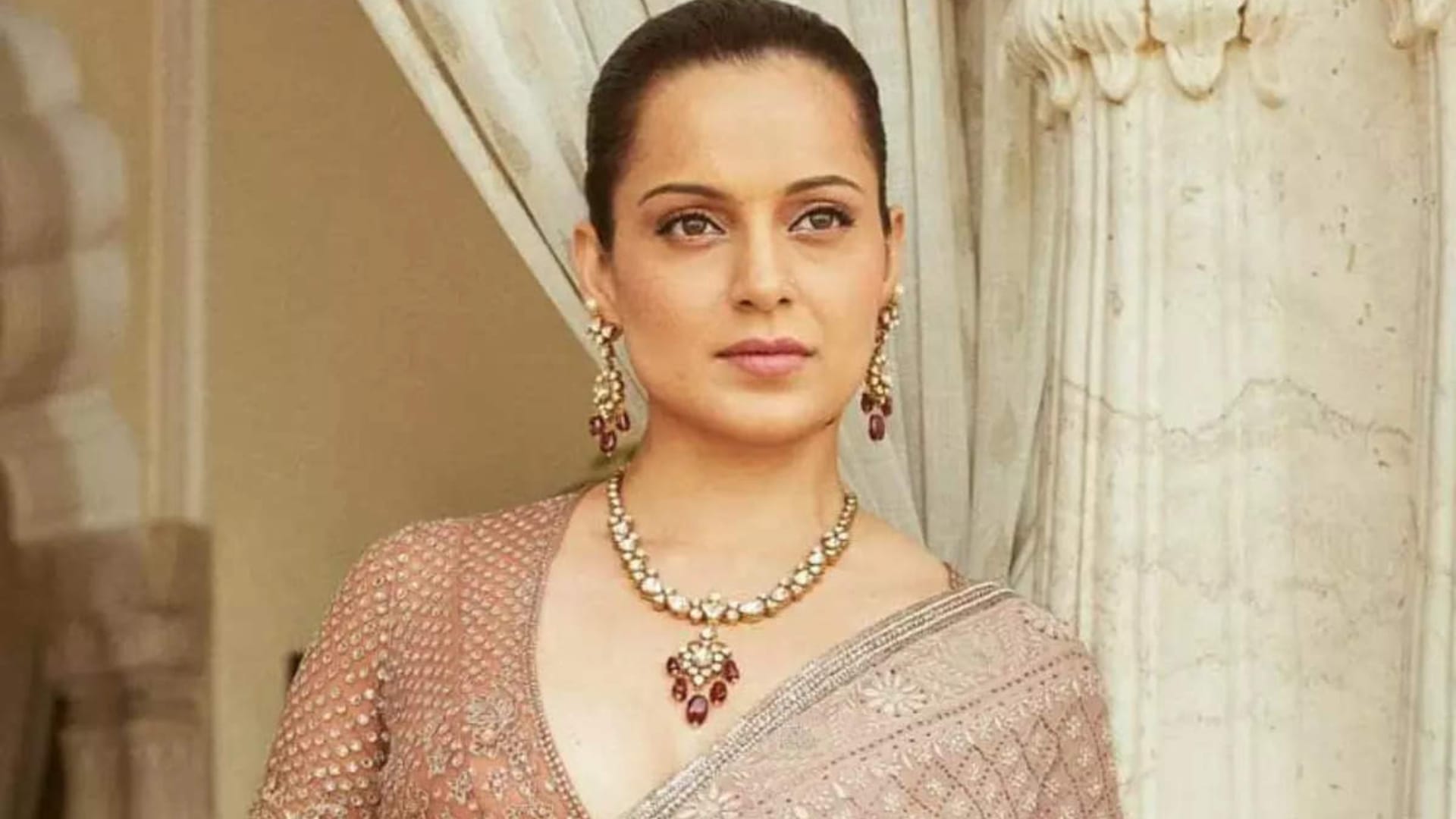 Emergency Chandramukhi 2 Actress Kangana Ranaut controversial comment on Gen Z says they are like gajar muli
