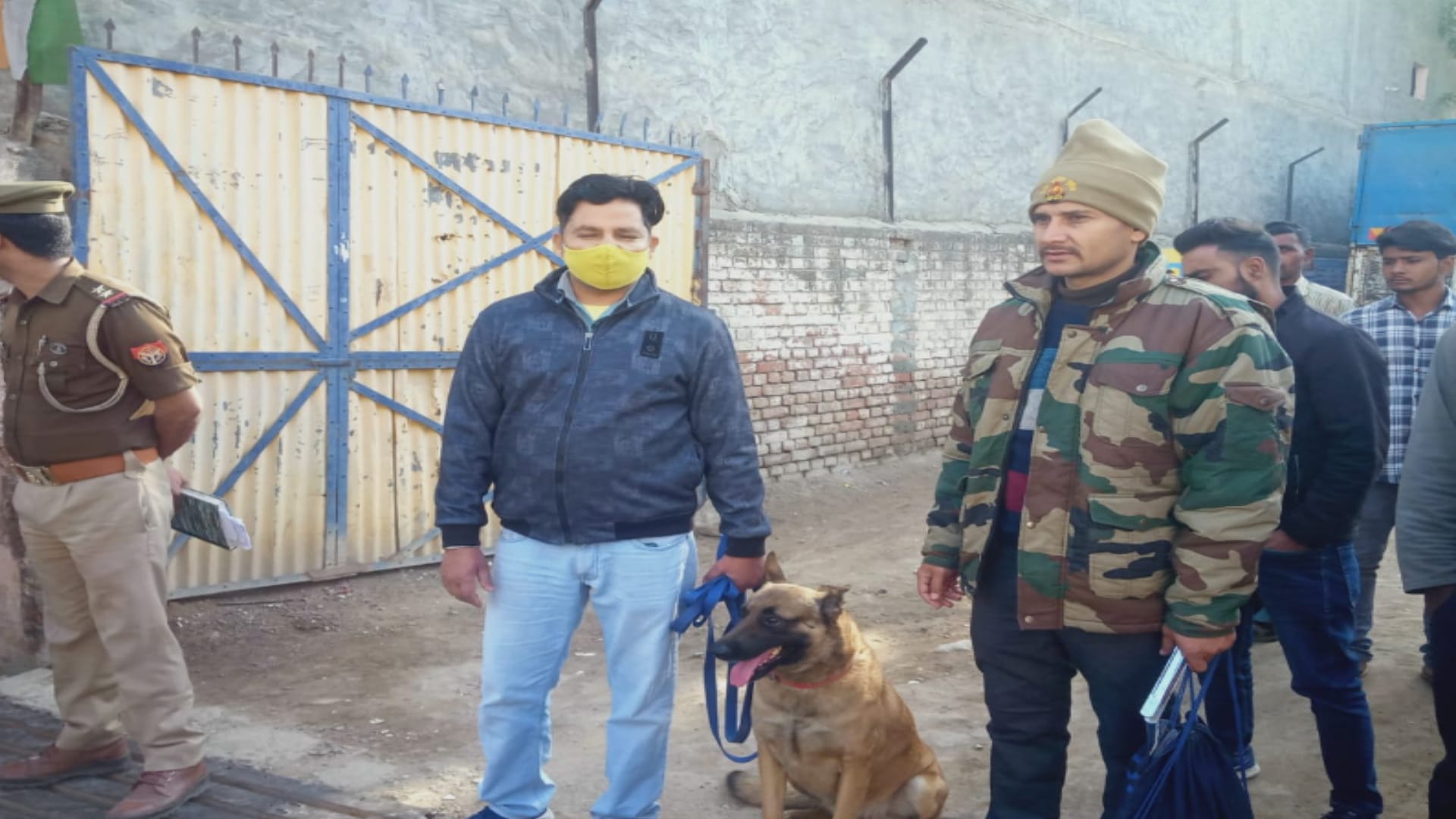 Meerut: Big disclosure in the murder of a girl, naked body was found in three sacks