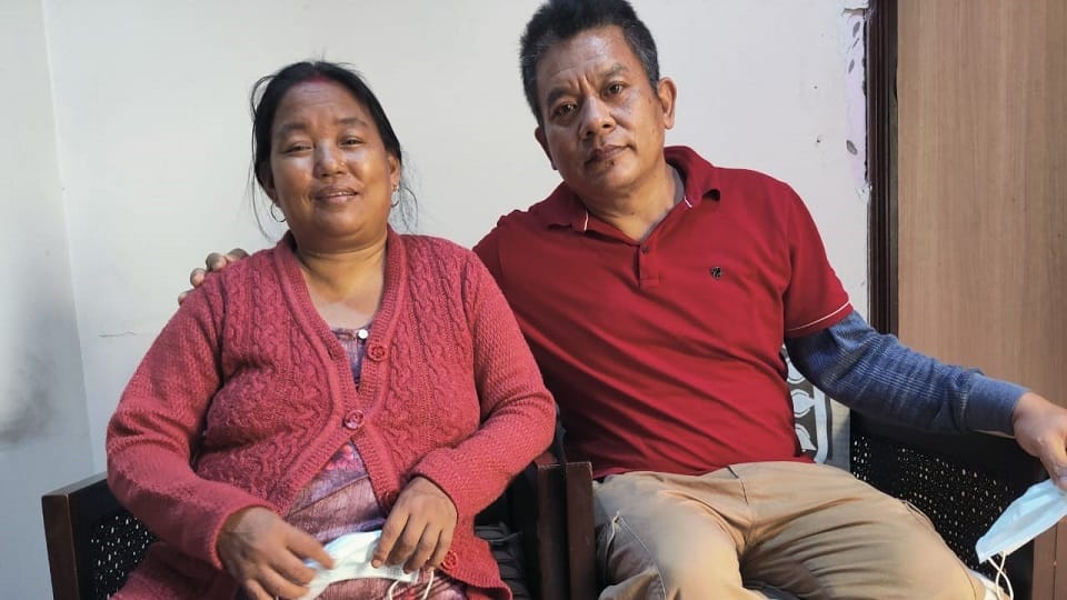 Husband saves his wife life by donating her kidney in Delhi