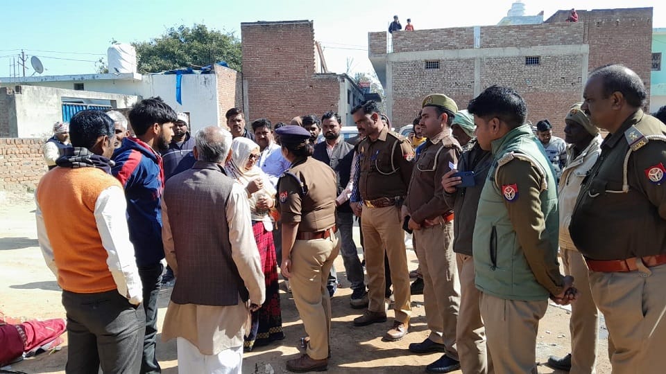 Dead body of manager found hanging in chiller plant in Bareilly