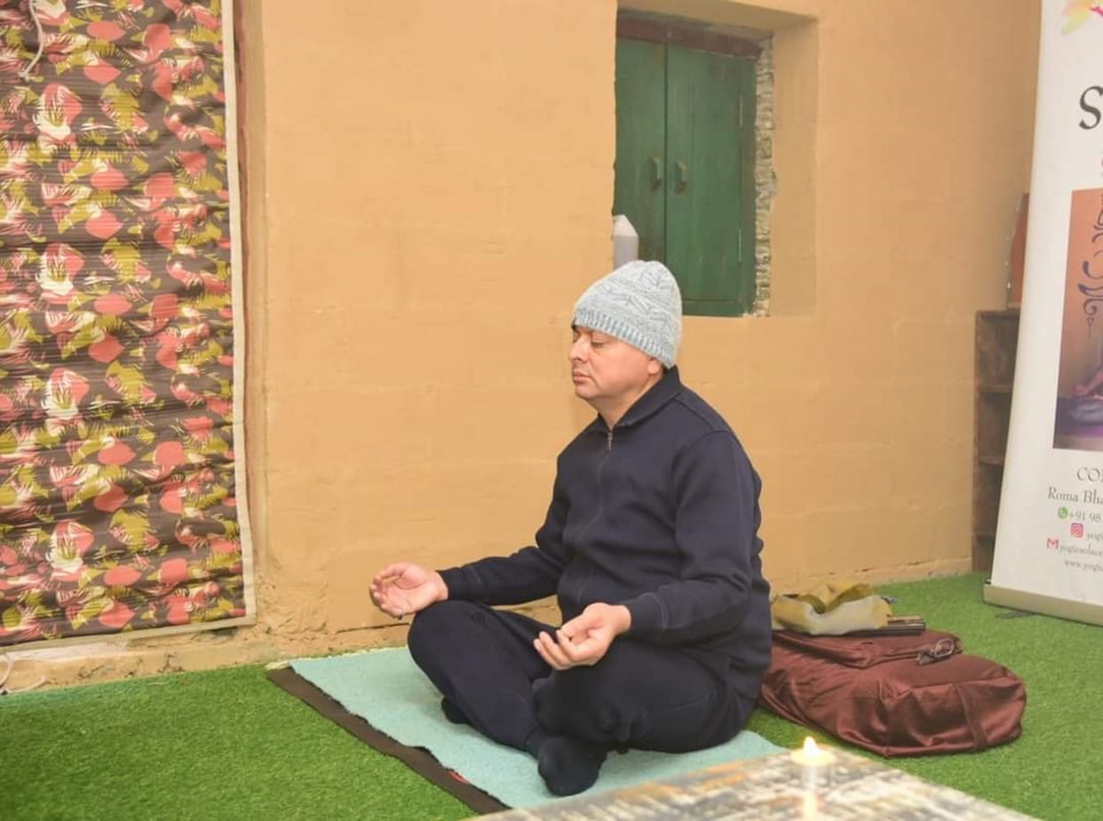 CM Dhami Pauri Visit did meditation and yoga went on morning walk met the village people Uttarakhand news