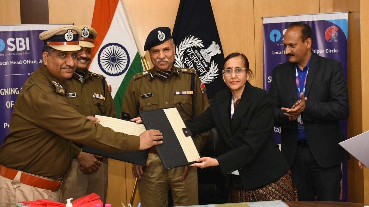 Jaipur MoU on salary package between Rajasthan Police and State Bank of India