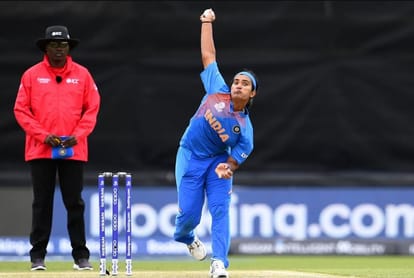ICC Women T20 World Cup Two daughters of Jaunpur in team india Radha yadav and shikha pandey