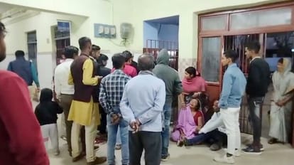 Bihar:यह प्यार या पागलपन, सारण में Kiss नहीं मिलने पर प्रेमी ने खाई नींद की  गोली - Bihar: This Love Or Madness, Lover Ate Sleeping Pills After Not  Getting Kiss In Saran -