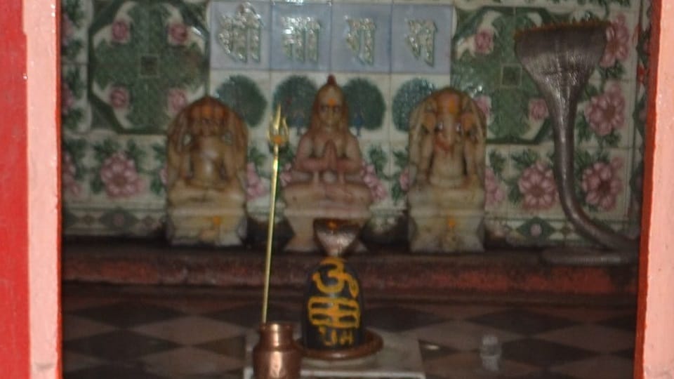 road leading to Bhuteshwar temple in bad shape for years