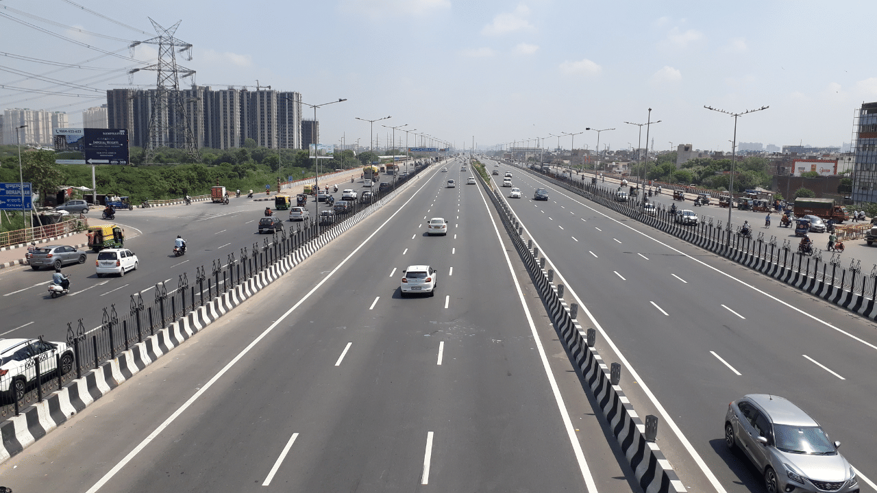 new expressway will save time, union minister nitin gadkari told the time duration and benefits of expressway