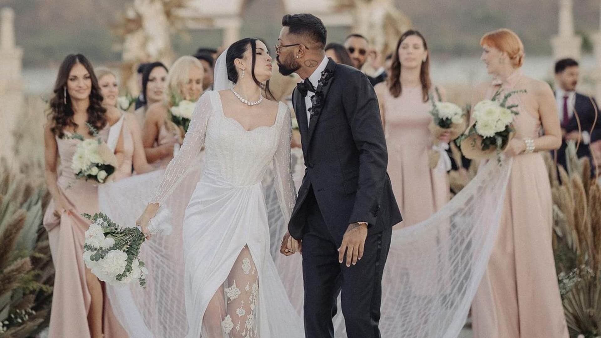 Hardik Pandya, Natasa Stankovic share official wedding pics from Udaipur; Watch Hardik Natasa Wedding Photos