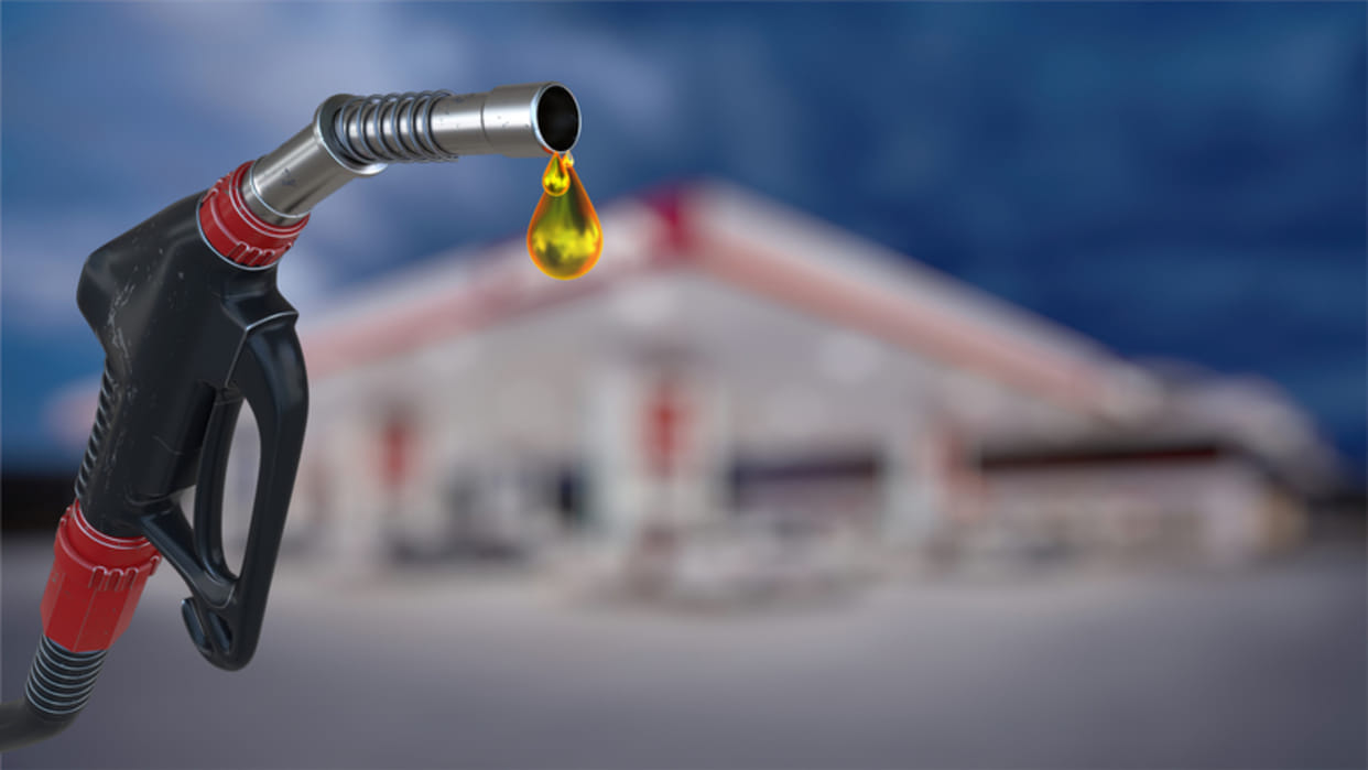 What is the difference between normal, Premium and xtra premium petrol in hindi