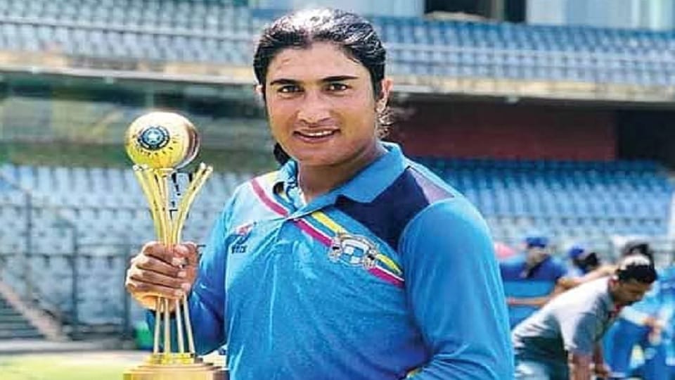 WPL: Shopian daughter Jasia Akhtar sold Delhi Capitals for twenty lakhs