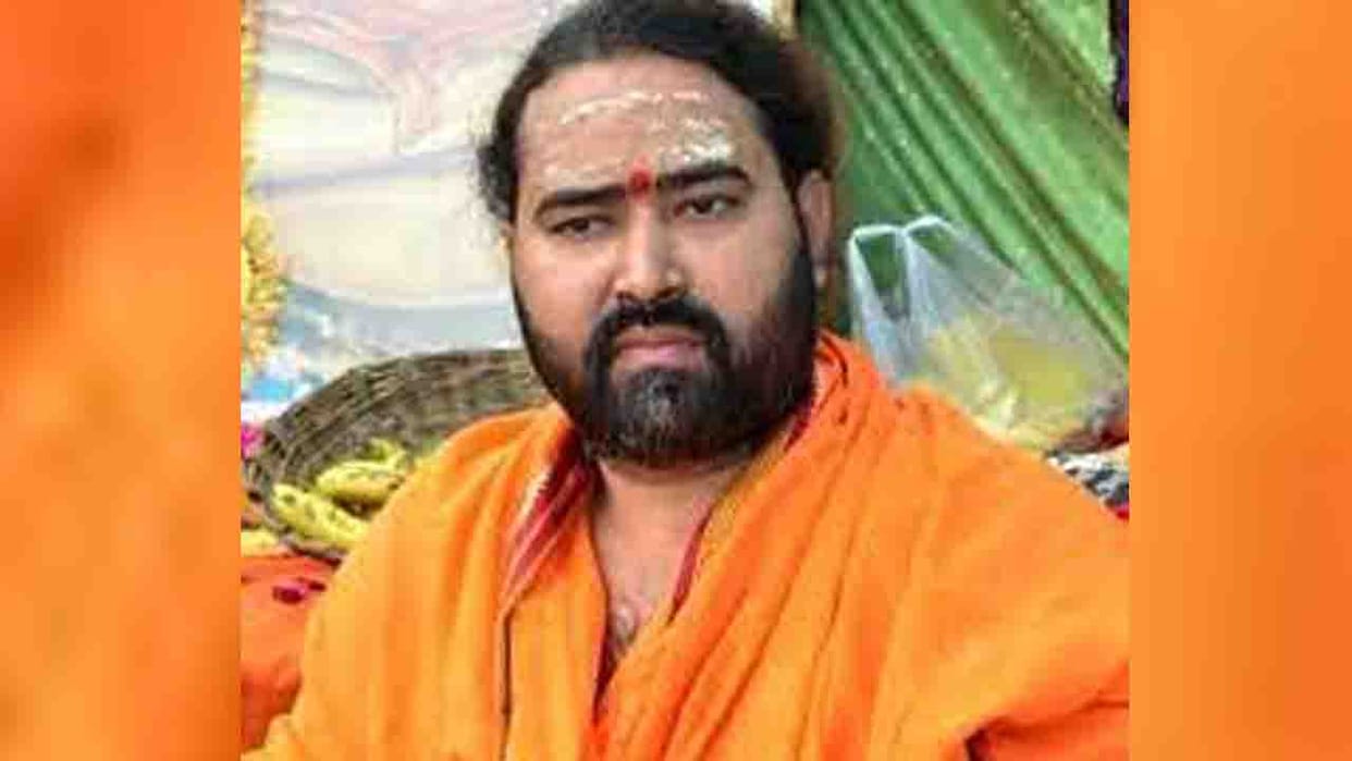 Kanpur: Balayogi Arun Puri said will distribute one lakh copies of Shriramcharitmanas