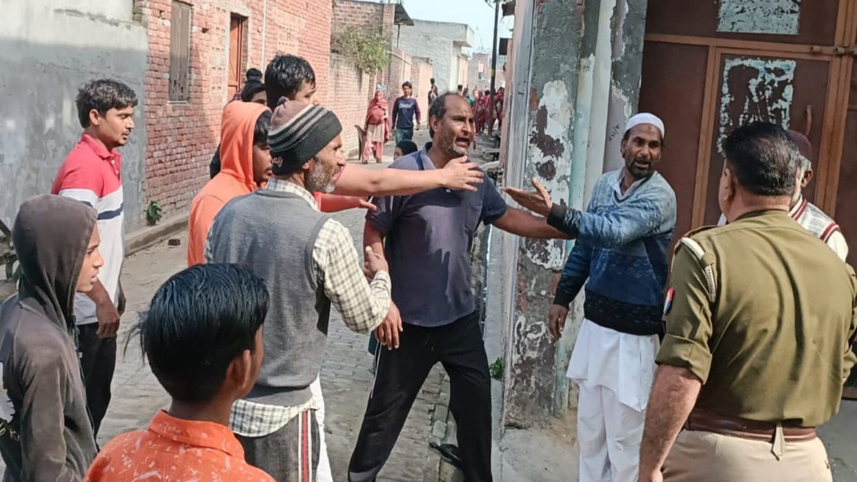 Shamli: There was conflict between the two parties over the burial of the dead in the cemetery