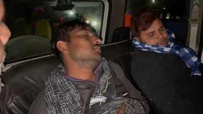 Bihar: Vehicles of Pappu Yadav's convoy collided in truck overtake, many leaders along with security injured