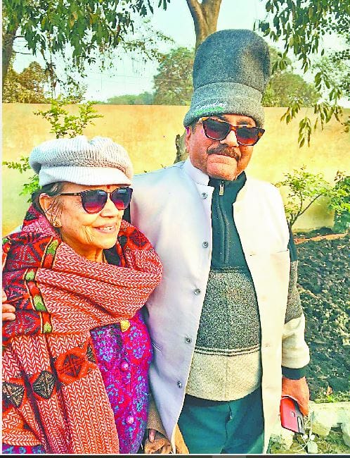 Valentine's Day special: Love kept alive even after 50 years of marriage, read love story of romantic couples